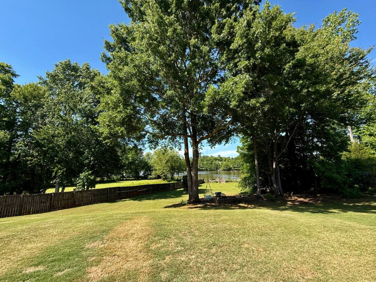 House for rent at 160 Rendition Dr, McDonough, GA 30253