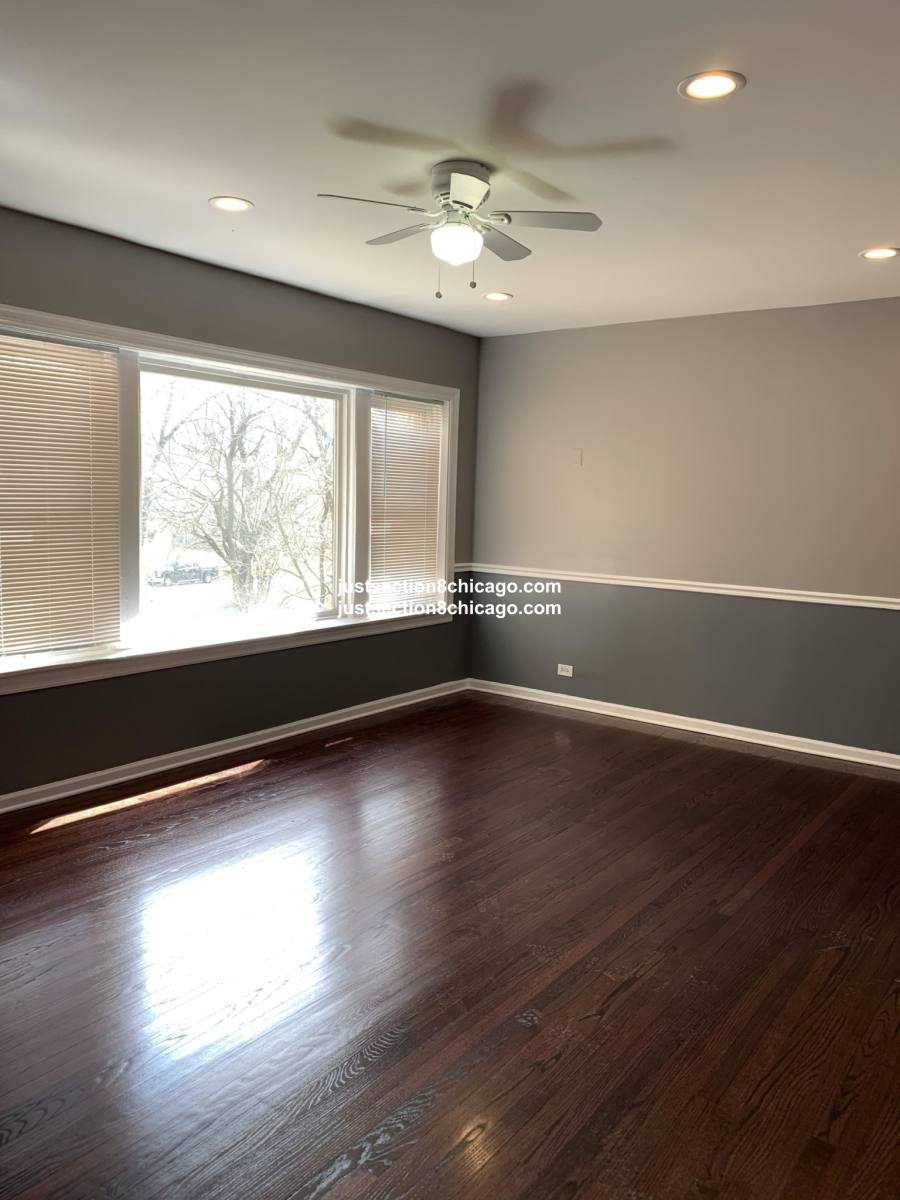 Apartment for rent at 6806 S Union #3B, Chicago, IL 60621