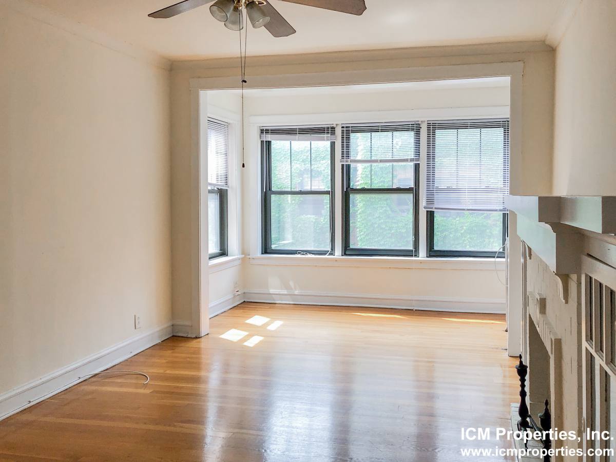 Apartment for rent at 3925 N Keeler Ave #2E, Chicago, IL 60641