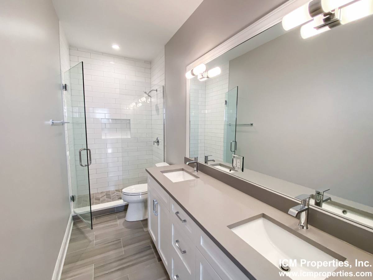 Apartment for rent at 3347 N Kenmore Ave #1N, Chicago, IL 60657