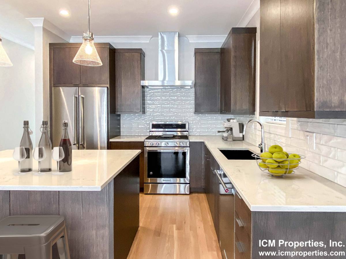 Apartment for rent at 3347 N Kenmore Ave #1N, Chicago, IL 60657