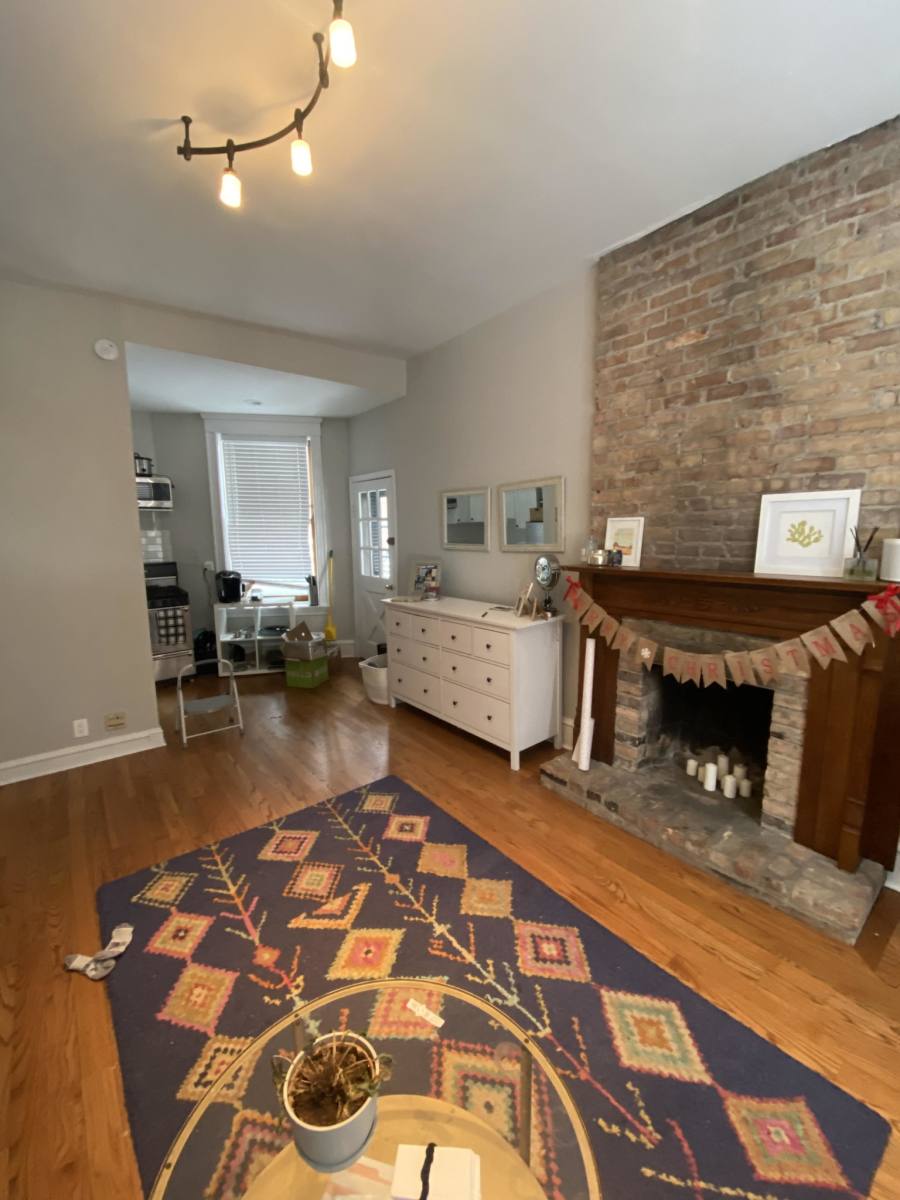 Apartment for rent at 1008 W Altgeld #1, Chicago, IL 60614