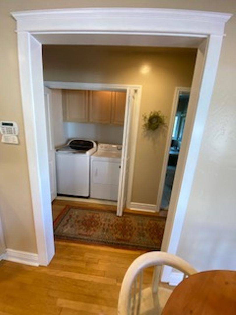 House for rent at 1420 W Kaweah Ave, Visalia, CA 93277