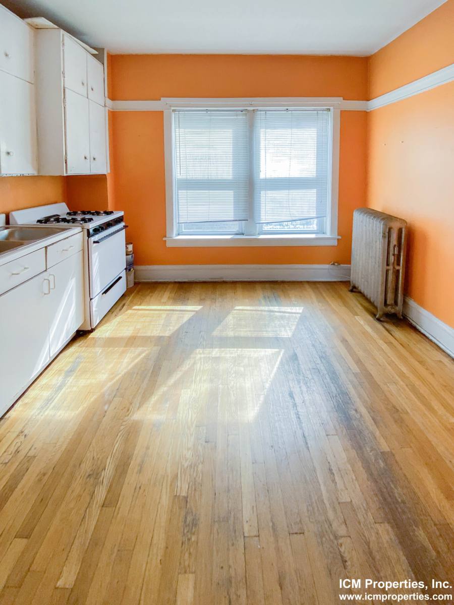 Apartment for rent at 1825 W Foster Ave #3, Chicago, IL 60640