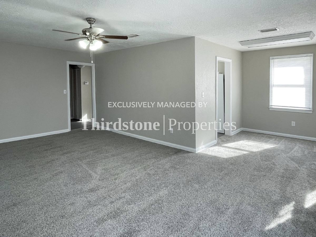 Apartment for rent at 318 E 19th St, Jacksonville, FL 32206