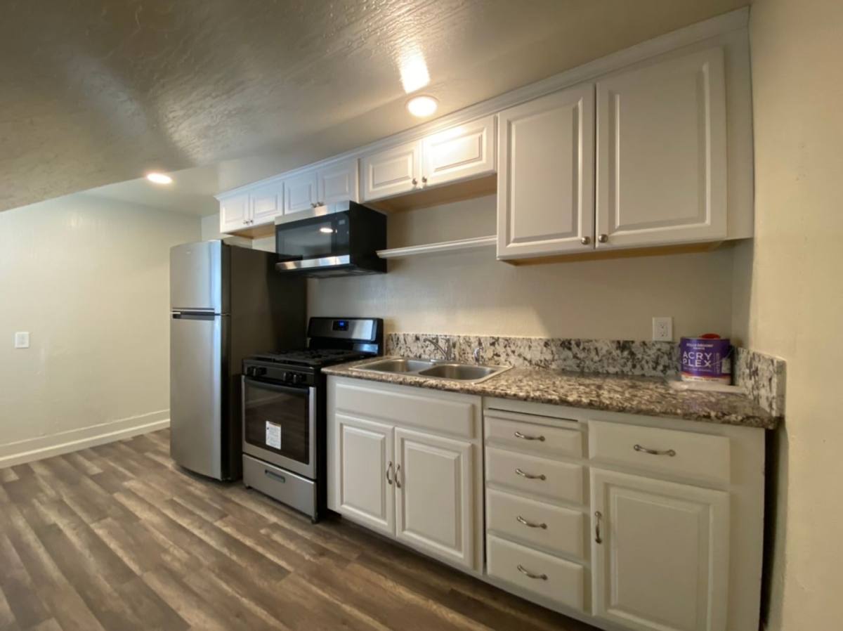 Apartment for rent at 150 Burney St, Modesto, CA 95354