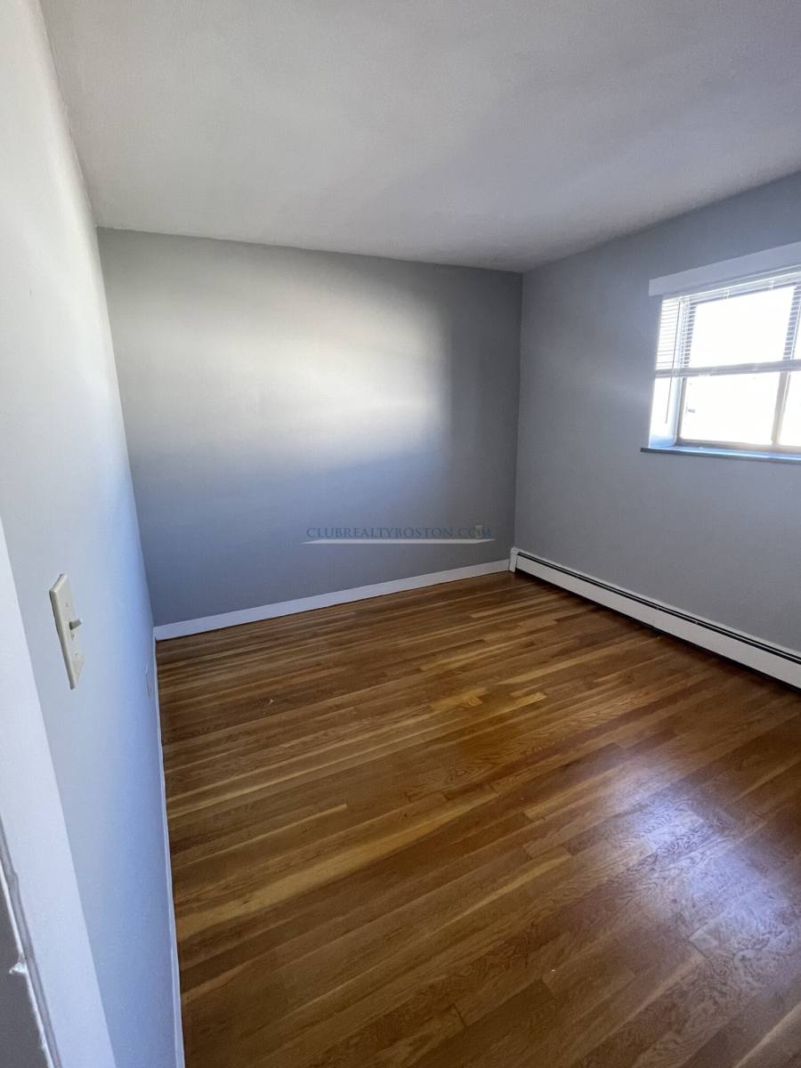 Apartment for rent at 14 Riverside St #3, Watertown, MA 02472
