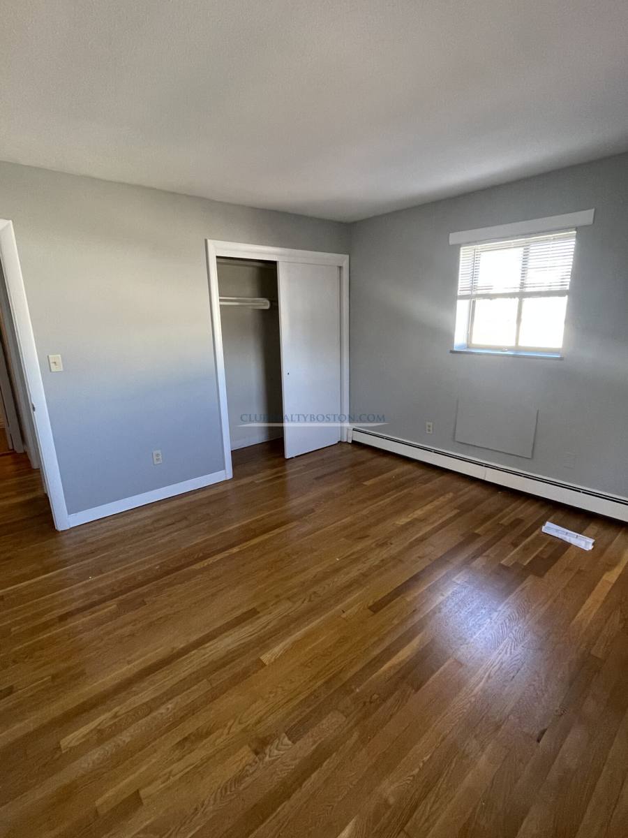 Apartment for rent at 14 Riverside St #3, Watertown, MA 02472
