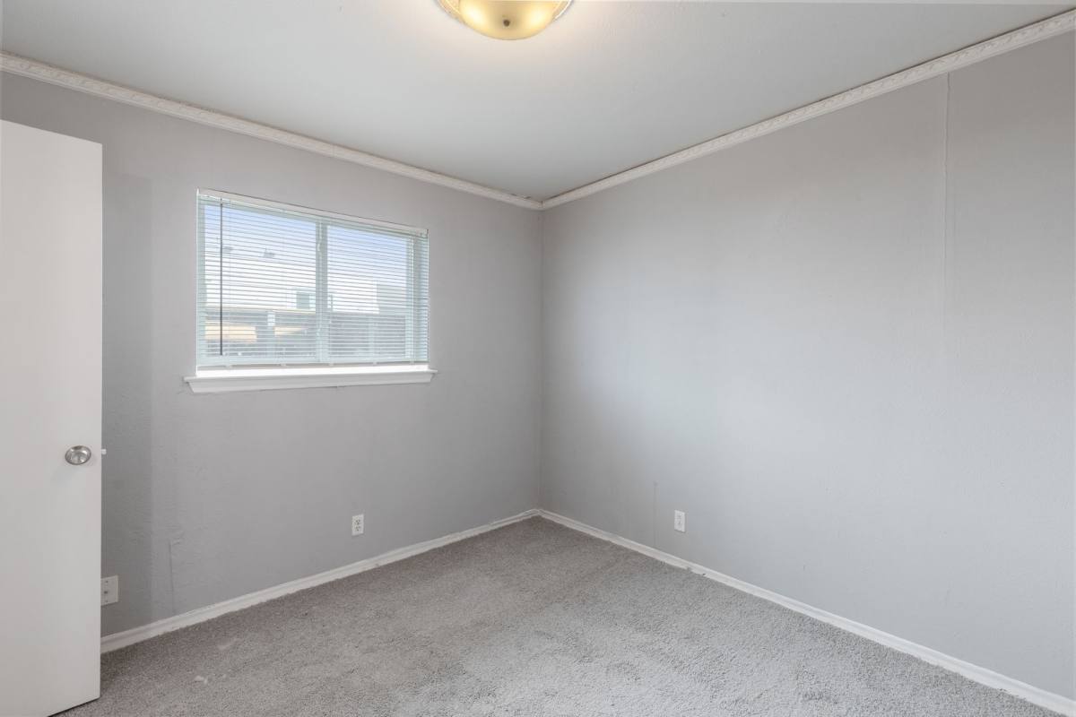 Apartment for rent at 308 E 8th St #102, Dallas, TX 75203