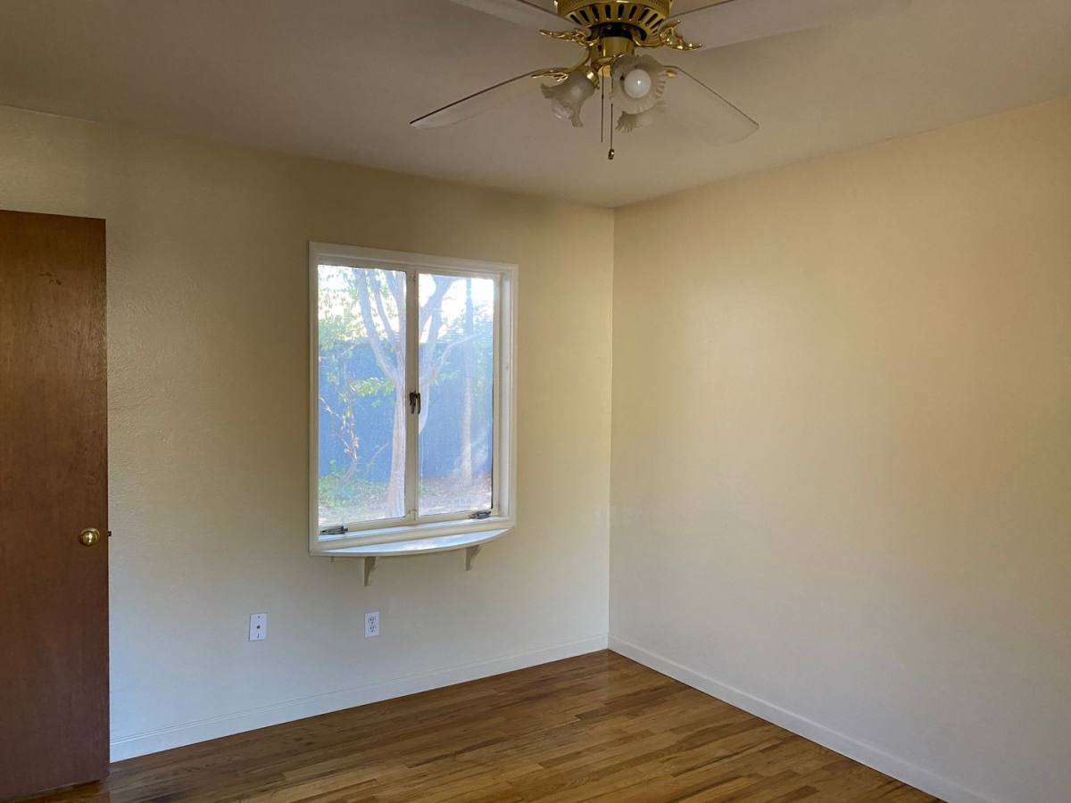 Townhouse for rent at 1412 Cahill Ave, Turlock, CA 95380
