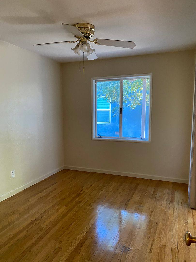 Townhouse for rent at 1412 Cahill Ave, Turlock, CA 95380