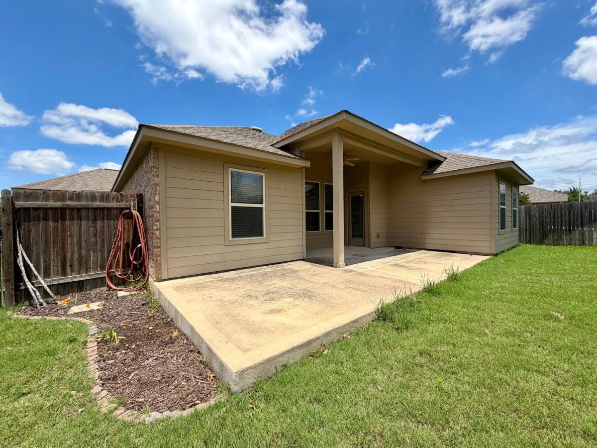 House for rent at 908 Arvada Dr, Leander, TX 78641