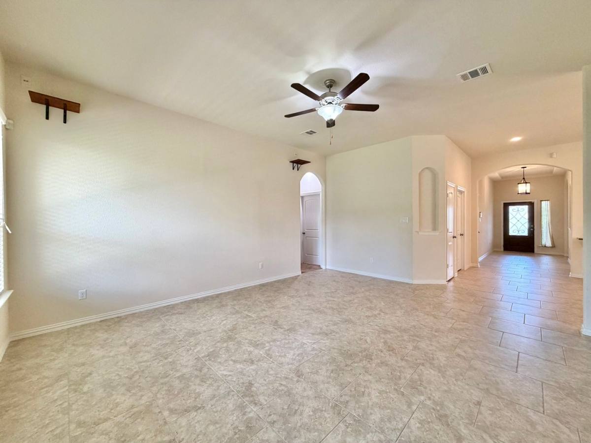 House for rent at 908 Arvada Dr, Leander, TX 78641
