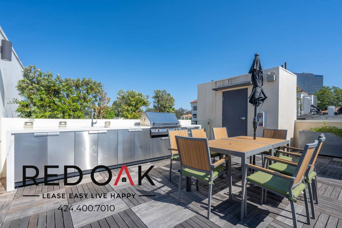 Condo for rent at 11649 Mayfield Ave #4A, Los Angeles, CA 90049