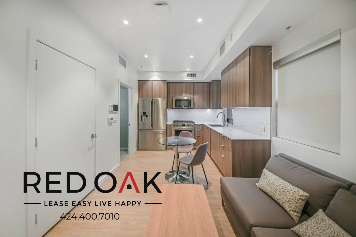 Condo for rent at 11649 Mayfield Ave #4A, Los Angeles, CA 90049