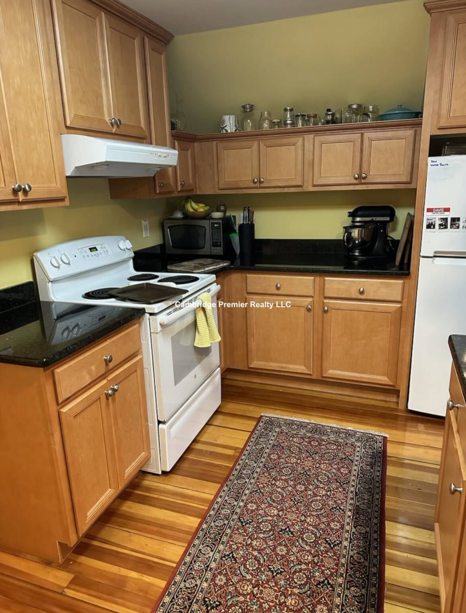 Apartment for rent at 72 Powder House Blvd #3, Somerville, MA 02144