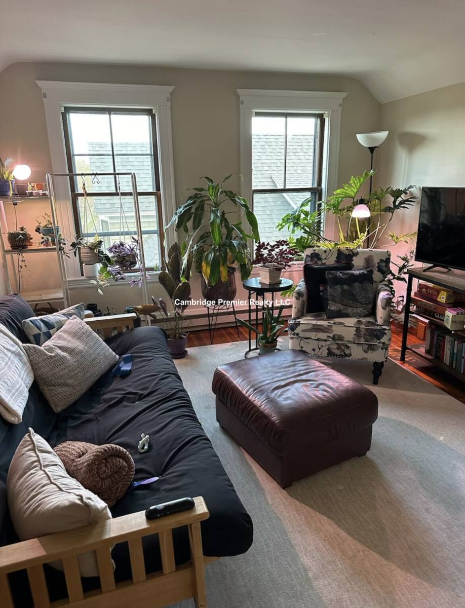 Apartment for rent at 72 Powder House Blvd #3, Somerville, MA 02144