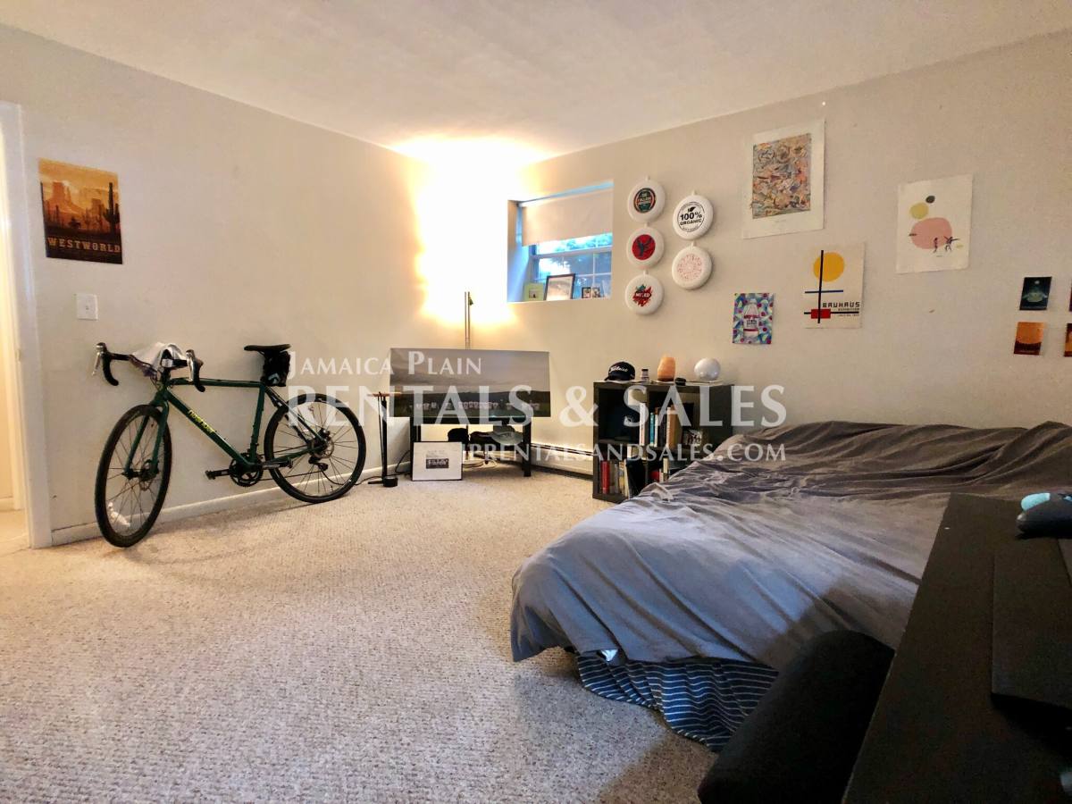 Apartment for rent at 804 Centre St #2, Jamaica Plain, MA 02130