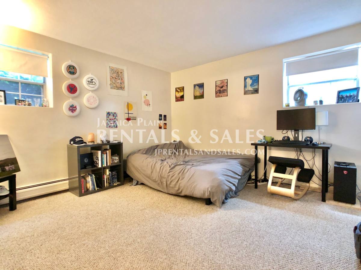 Apartment for rent at 804 Centre St #2, Jamaica Plain, MA 02130