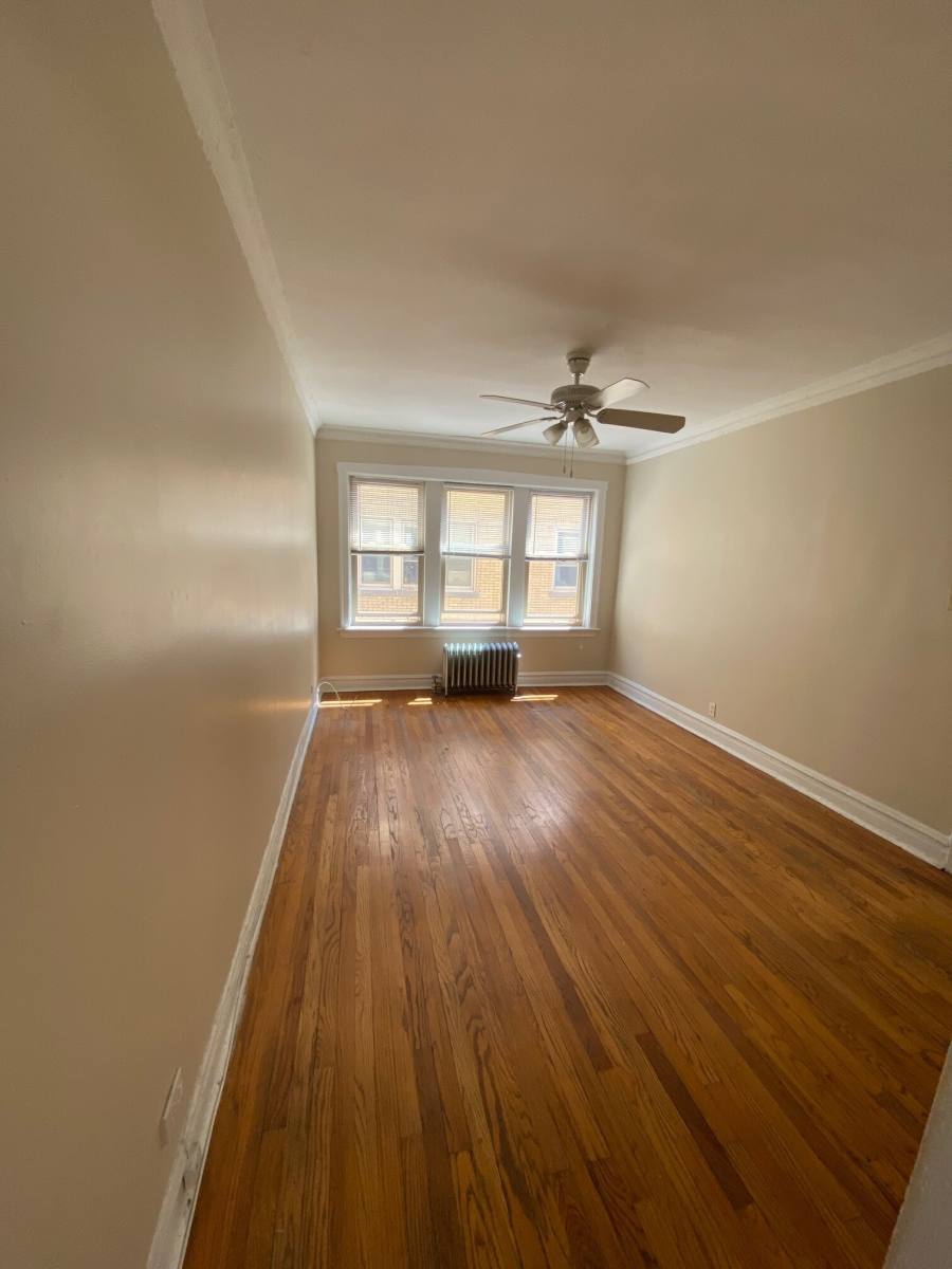 Apartment for rent at 1961 W Foster #3, Chicago, IL 60640