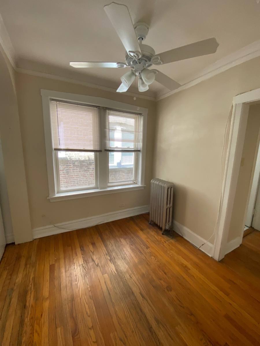 Apartment for rent at 1961 W Foster #3, Chicago, IL 60640