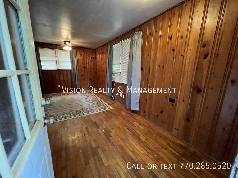 Apartment for rent at 121 Howell Rd #B, Carrollton, GA 30117