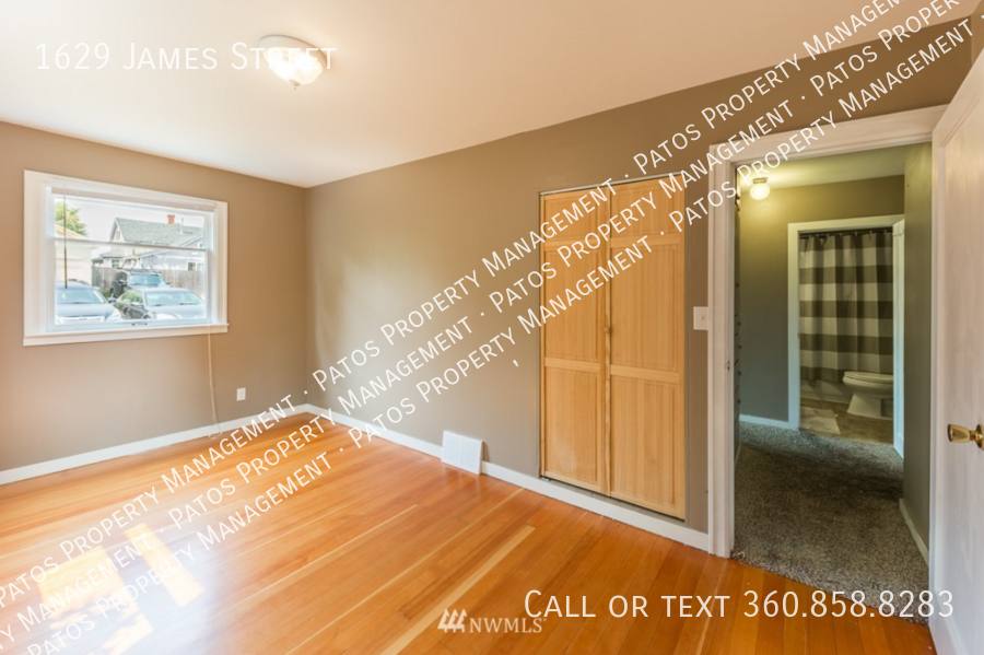 Apartment for rent at 1629 James St, Bellingham, WA 98225