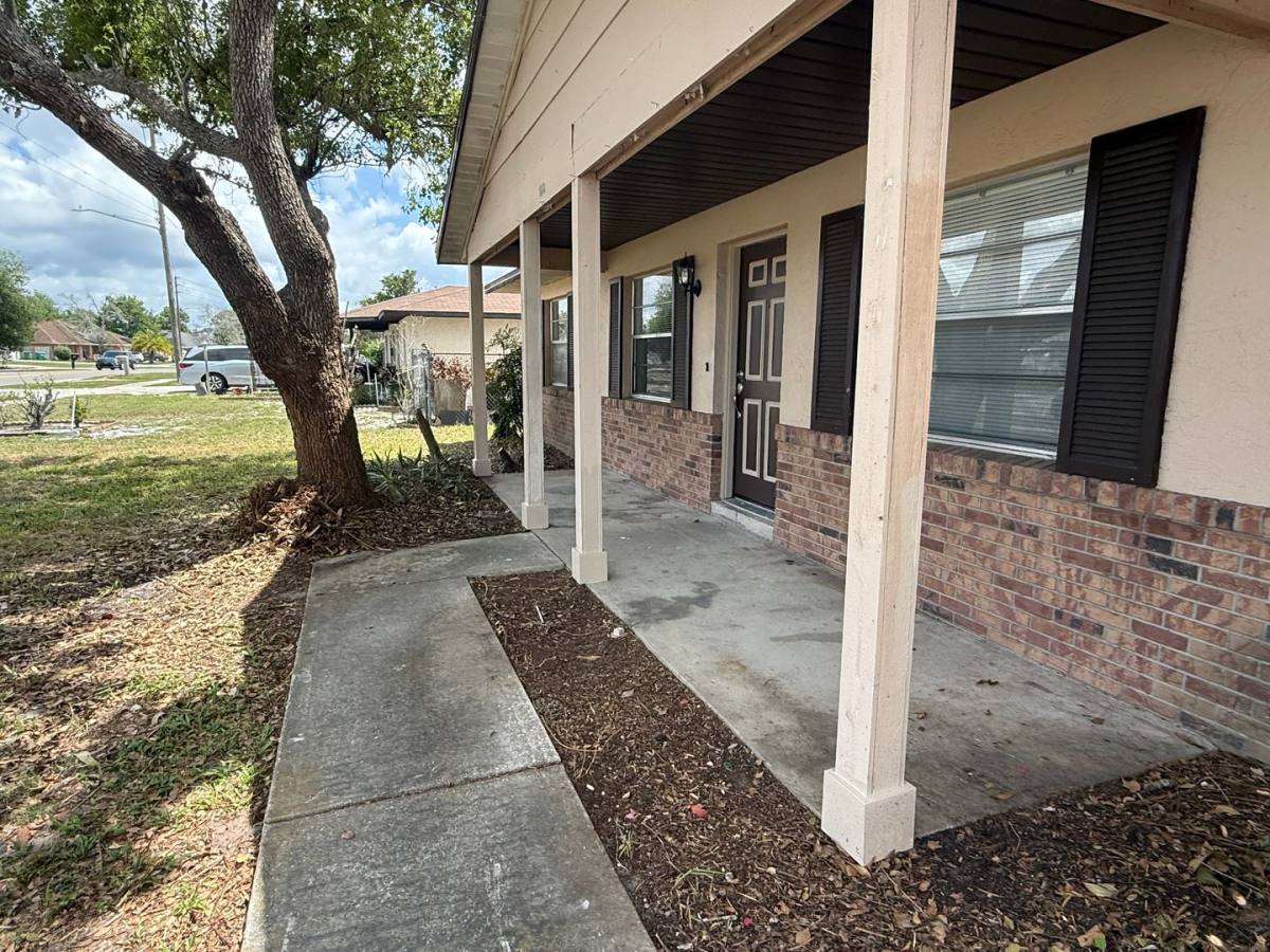 House for rent at 1383 Providence Blvd, Deltona, FL 32725