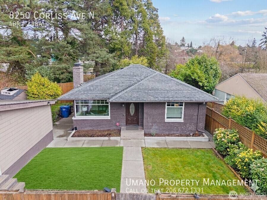 House for rent at 8250 Corliss Ave N, Seattle, WA 98103