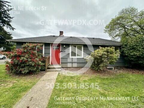 Townhouse for rent at 8414 NE Beech St, Portland, OR 97220