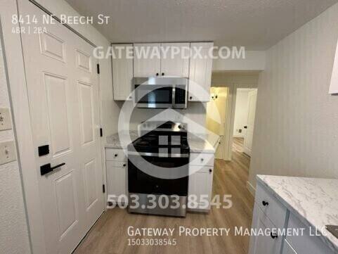 Townhouse for rent at 8414 NE Beech St, Portland, OR 97220