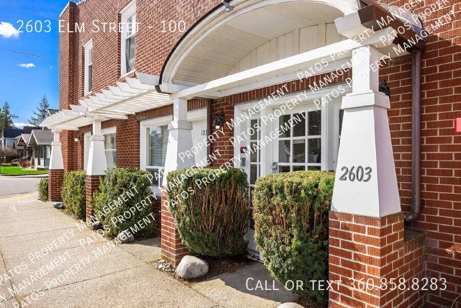 Apartment for rent at 2603 Elm St #100, Bellingham, WA 98225