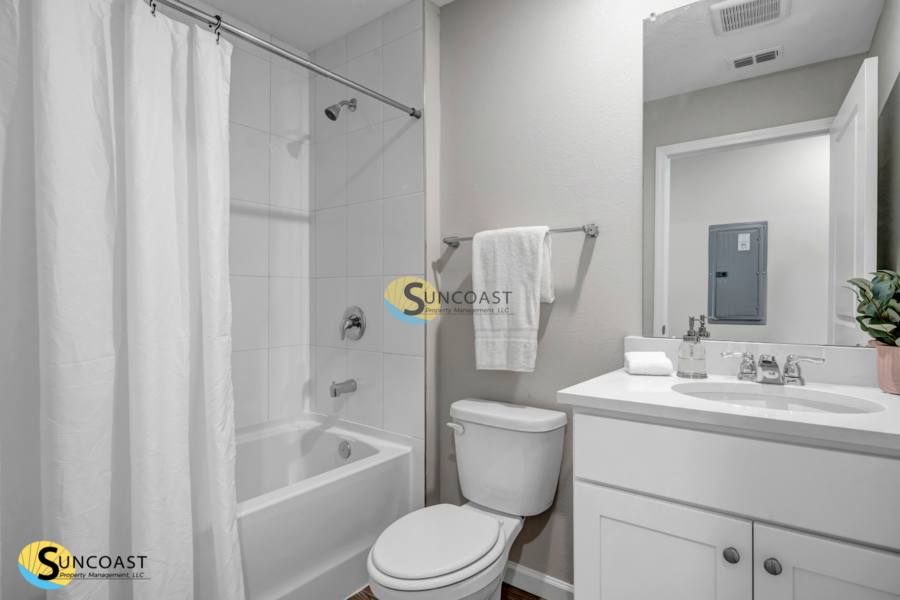 Apartment for rent at 6433 Breezy Oaks Way #101, Jacksonville, FL 32244