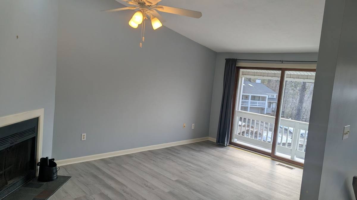 Townhouse for rent at 17 Coventry Rd, Grafton, MA 01519