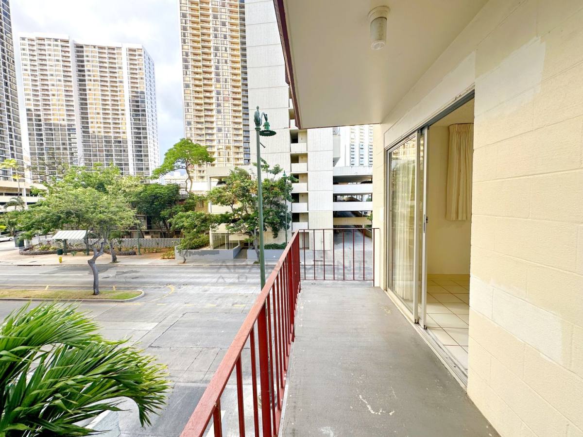 Apartment for rent at 2541 Kuhio Ave #301, Honolulu, HI 96815