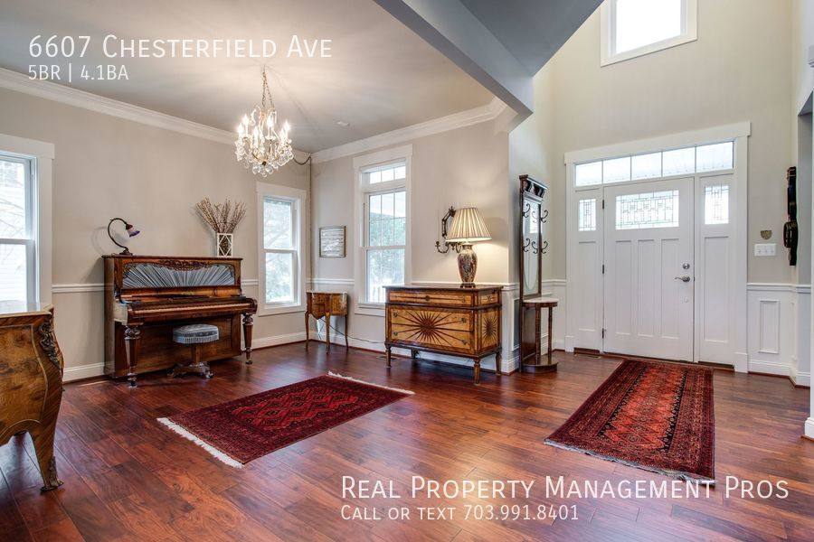 House for rent at 6607 Chesterfield Ave, McLean, VA 22101
