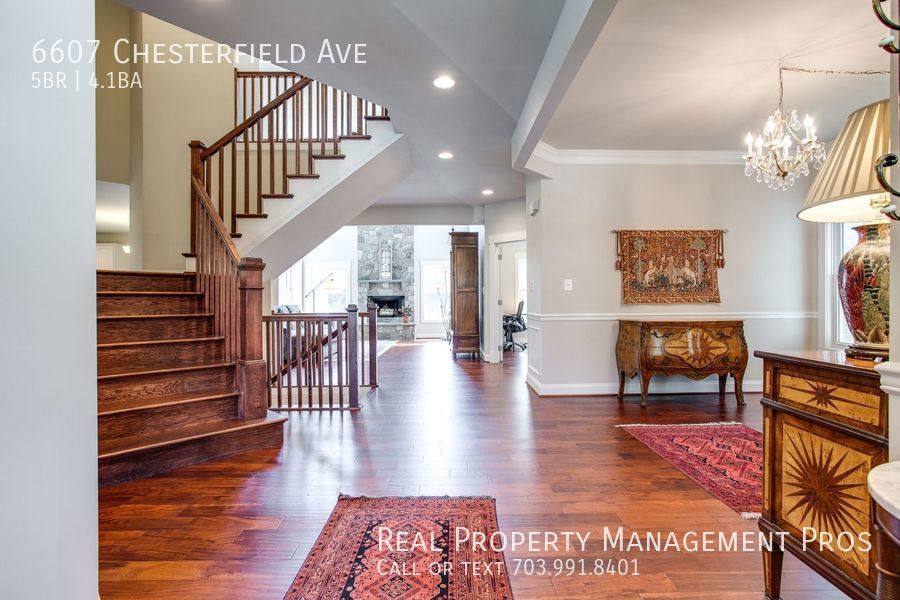 House for rent at 6607 Chesterfield Ave, McLean, VA 22101
