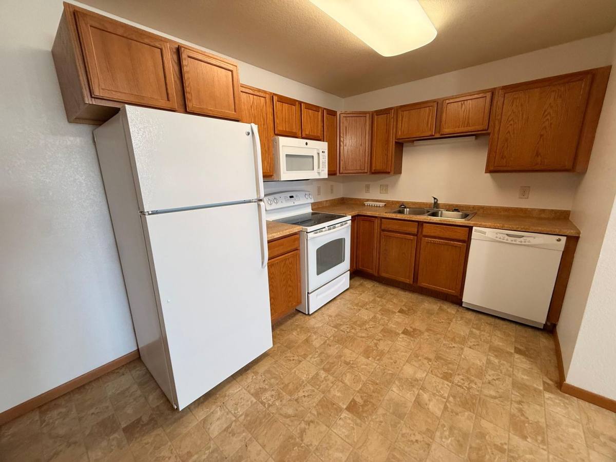 Apartment for rent at 1005 2nd St SE, Crosby, ND 58730