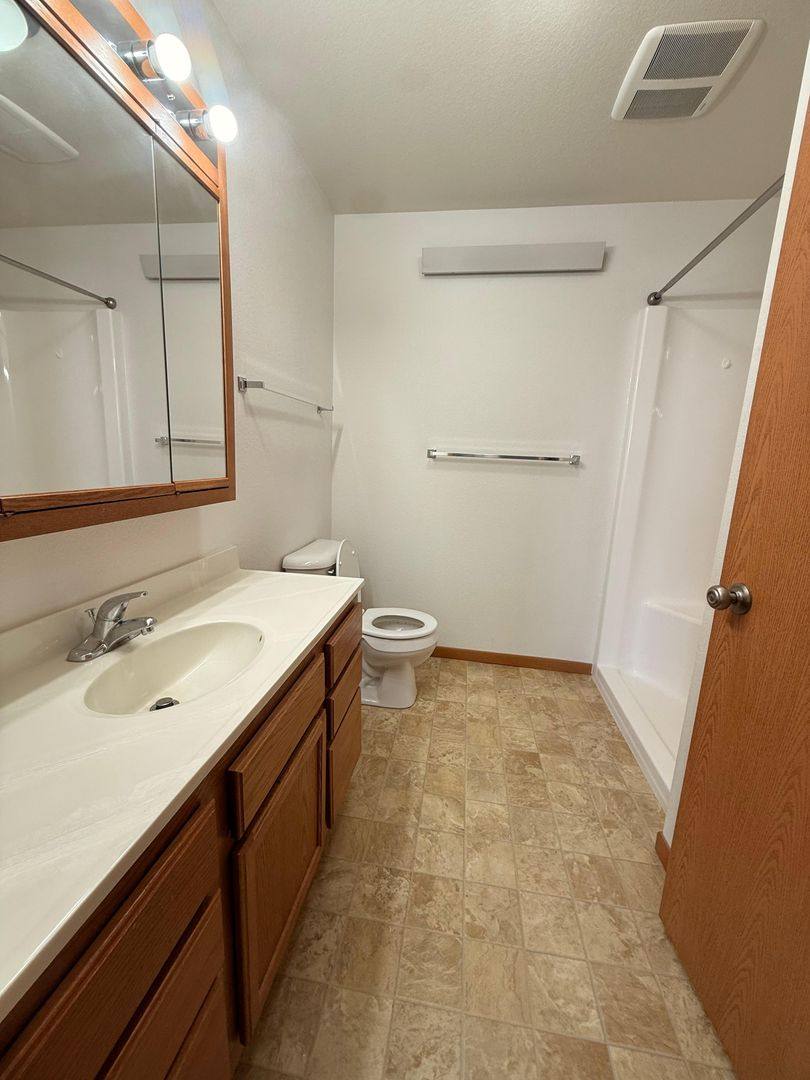 Apartment for rent at 1005 2nd St SE, Crosby, ND 58730