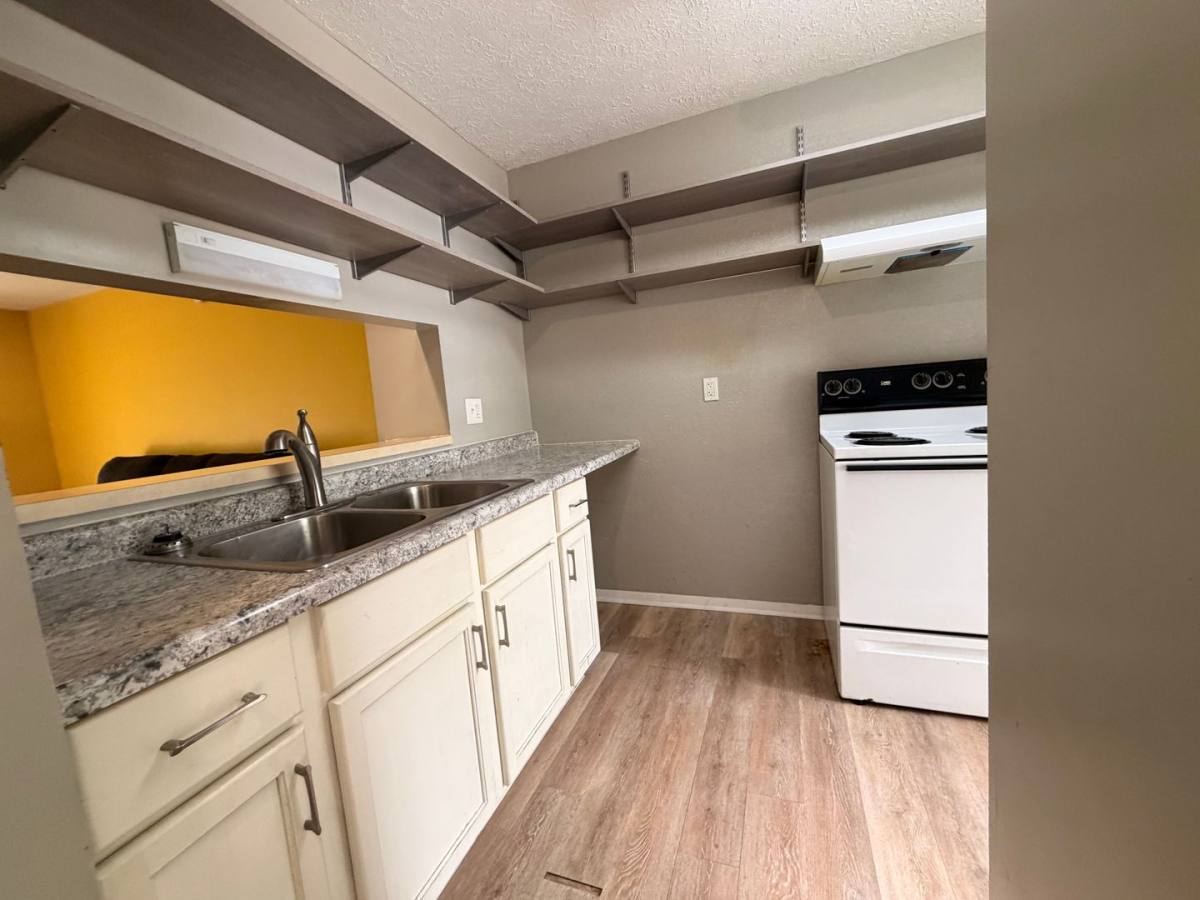 Townhouse for rent at 576 E Graham Place, Bloomington, IN 47401