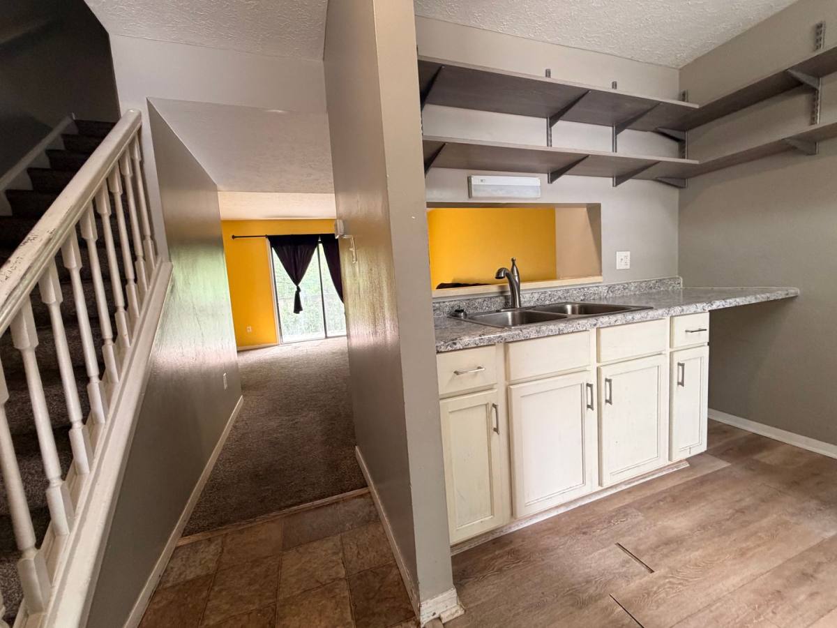 Townhouse for rent at 576 E Graham Place, Bloomington, IN 47401