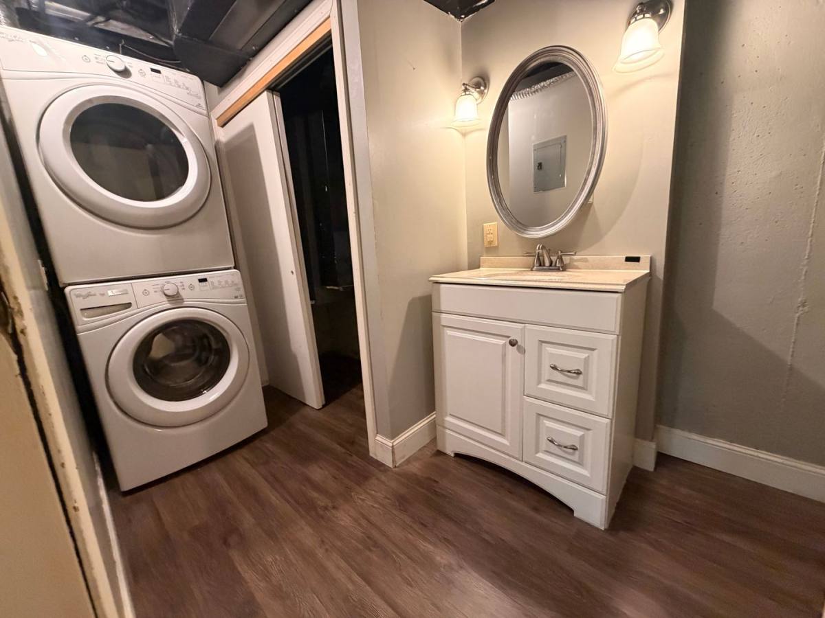Townhouse for rent at 576 E Graham Place, Bloomington, IN 47401