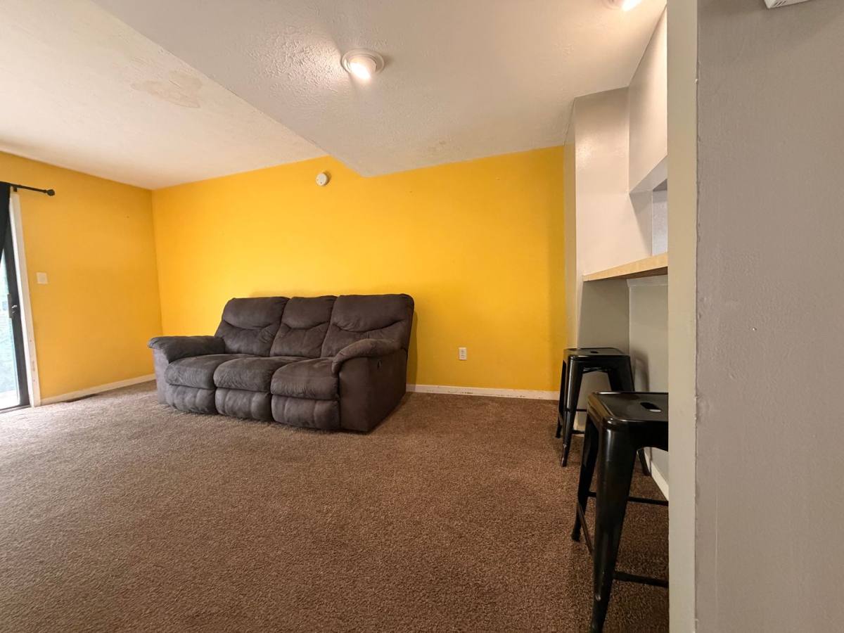 Townhouse for rent at 576 E Graham Place, Bloomington, IN 47401