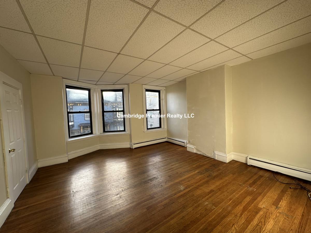 House for rent at 179 Harvard St #3, Cambridge, MA 02139
