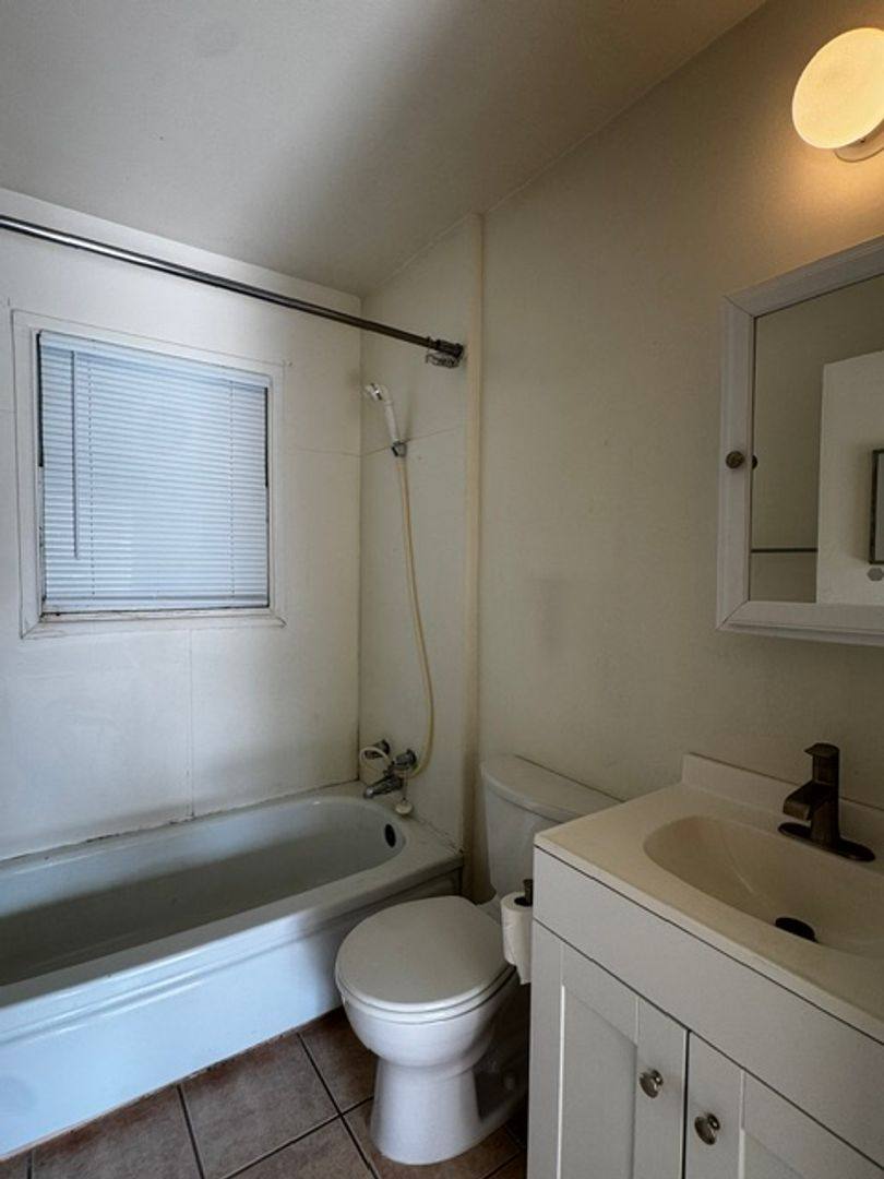 Apartment for rent at 4015 Cedar St, Eureka, CA 95503