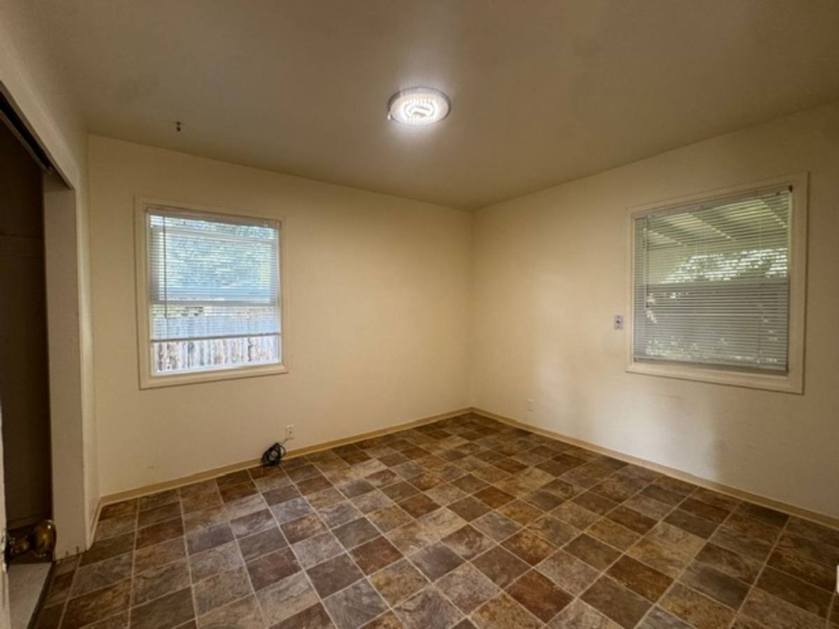 Apartment for rent at 4015 Cedar St, Eureka, CA 95503