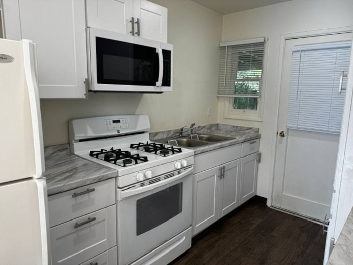 Apartment for rent at 4015 Cedar St, Eureka, CA 95503