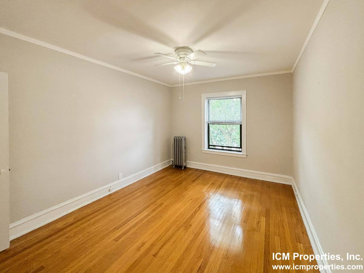 Apartment for rent at 5073 N Wolcott #2, Chicago, IL 60640