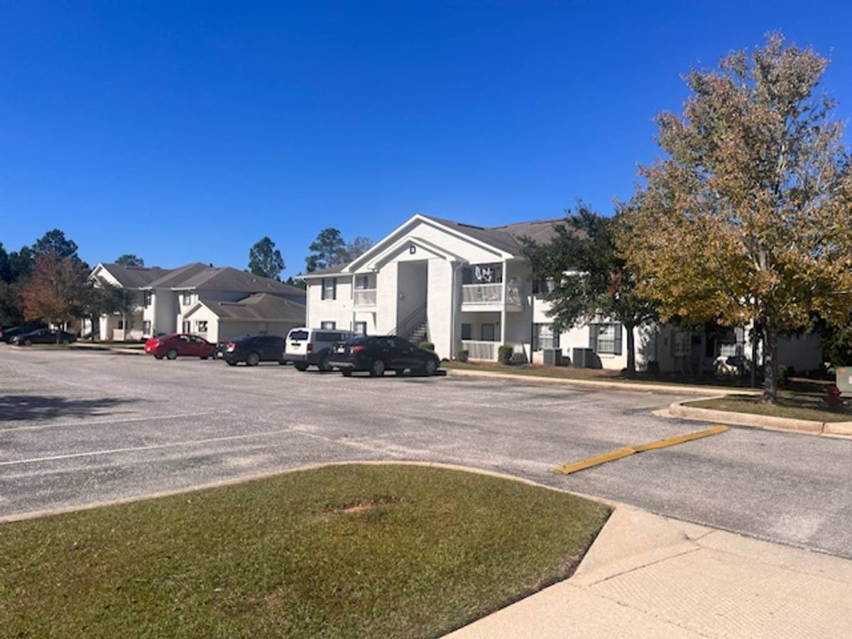 Apartment for rent at 8730 University Rd, Bayou La Batre, AL 36509