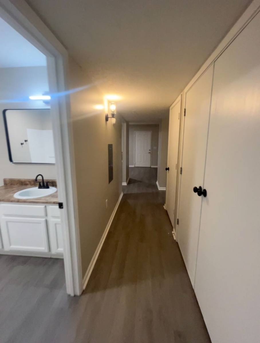 Apartment for rent at 8730 University Rd, Bayou La Batre, AL 36509